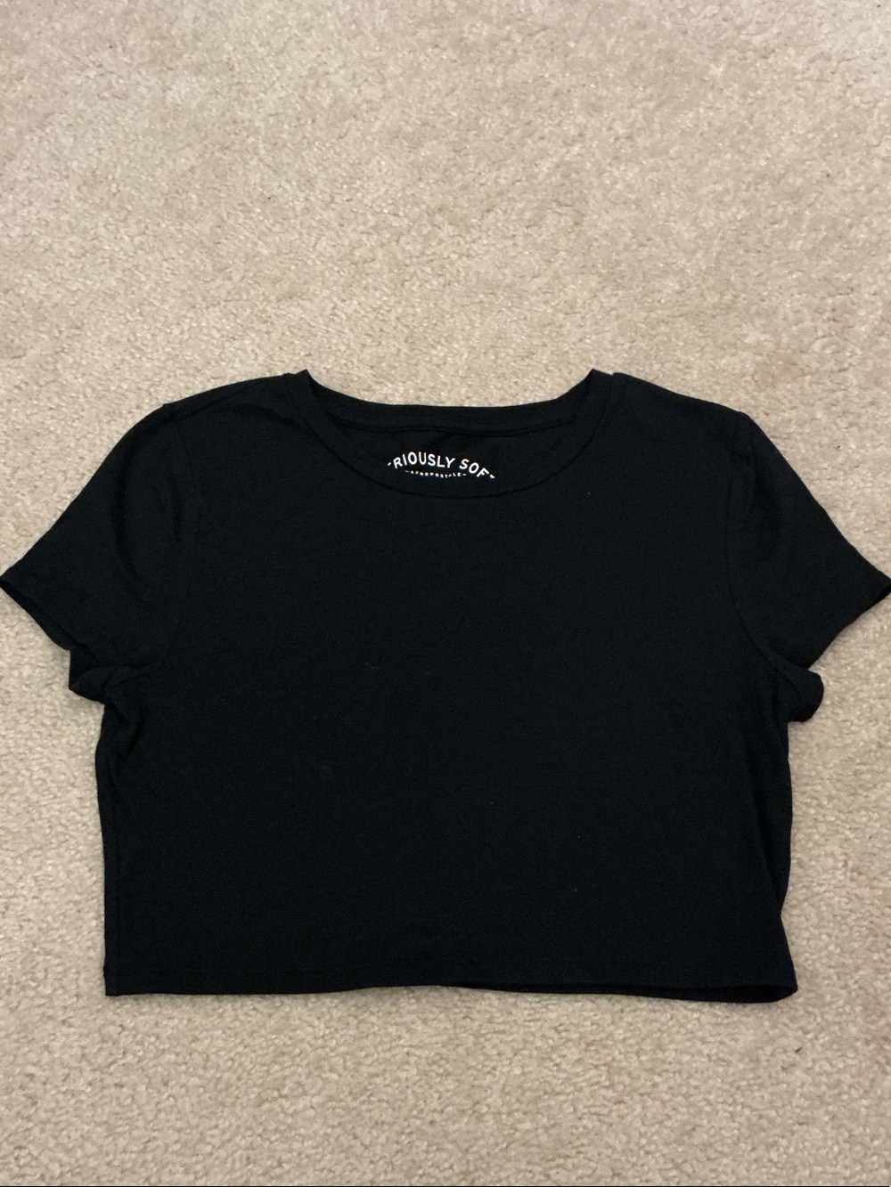 Aeropostale Seriously Soft Baby Tee Black Cropped T-Shirt - Size L